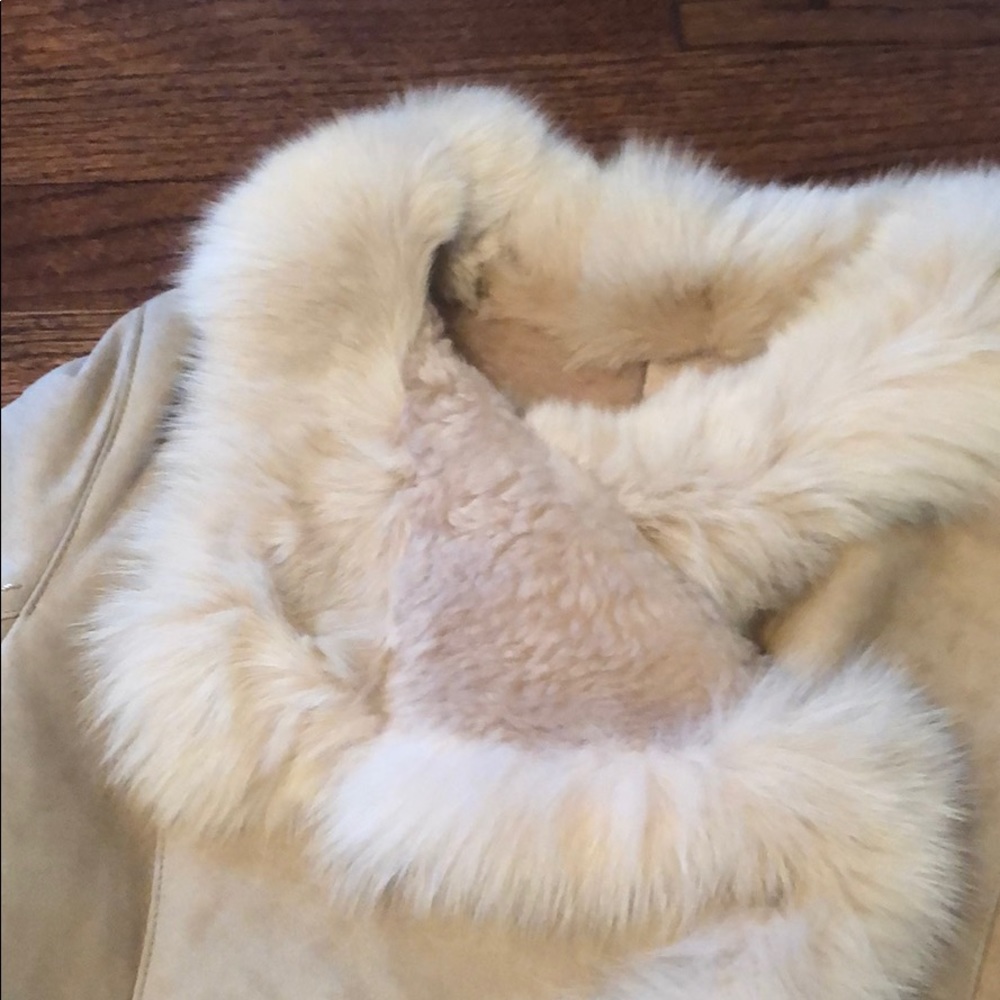 M Real sheepskin coat fits more like S - Picture 10 of 10